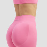 Elevate™ Sculpting Medium Impact Multiway Bra | Bubble Pink