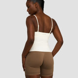Elevate™ Sculpting Seamless Scoop Neck Cami | Krem