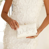 Wifey Satin Clutch - Zlato