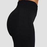 Elevate™ Sculpting Mid V-Waist Flare Leggings | Noćna Crna
