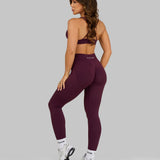 Elevate™ Sculpting Mid Waist Scrunch Leggings | Zimska šljiva