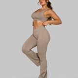 Elevate™ Sculpting Mid V-Waist Flare Leggings | Latte