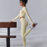 Elevate™ Sculpting Leggings sa Visokim Strukom | Zlatno Maslac