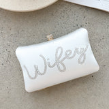Wifey Satin Clutch - Zlato