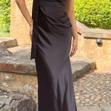 Halle Halter Maxi Haljina - Crna