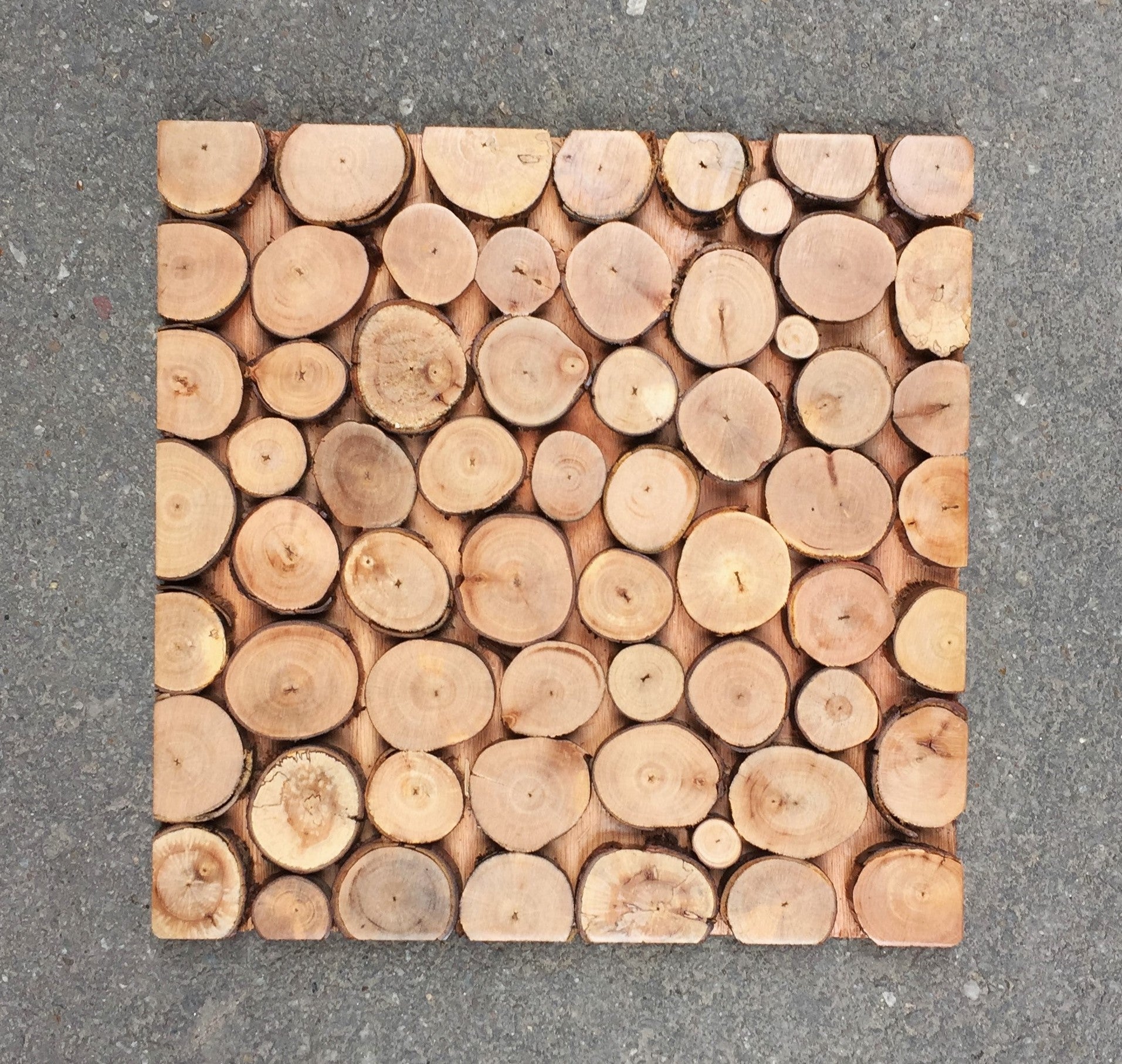 Mosaicový panel ze dřeva s okrajem Penny