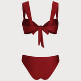 Crveni trouglasti bikini set sa niskim strukom
